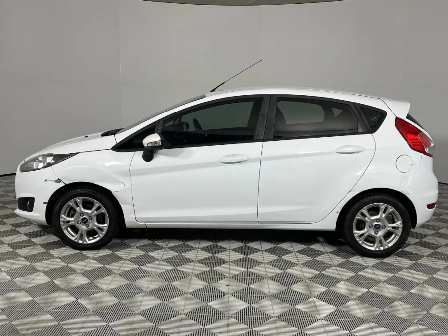Used 2013 Ford Fiesta 5-door 1.6TDCi Ambiente - WeBuyCars Richmond Used 2013 Ford Fiesta 5-door 1.6TDCi Ambiente - WeBuyCars Richmond