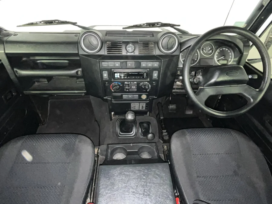 Used 2013 Land Rover Defender 110 TD station wagon S - WeBuyCars JHB South Used 2013 Land Rover Defender 110 TD station wagon S - WeBuyCars JHB South