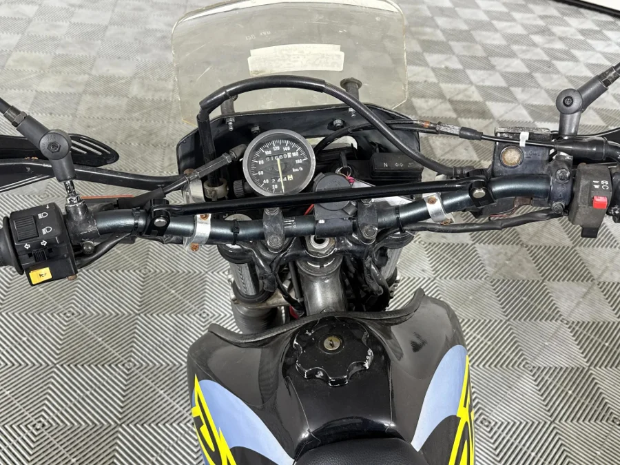 Used 1999 Suzuki DR 650 SE - WeBuyCars Midstream Used 1999 Suzuki DR 650 SE - WeBuyCars Midstream