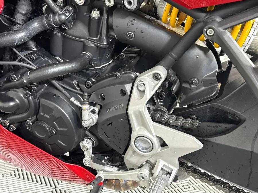 Used 2022 Ducati Superport Supersport 950 - WeBuyCars Midstream