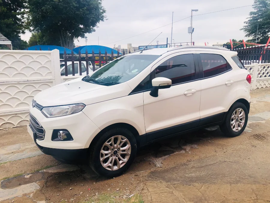 Used 2016 Ford EcoSport 1.5 Titanium auto - Cars Gold
