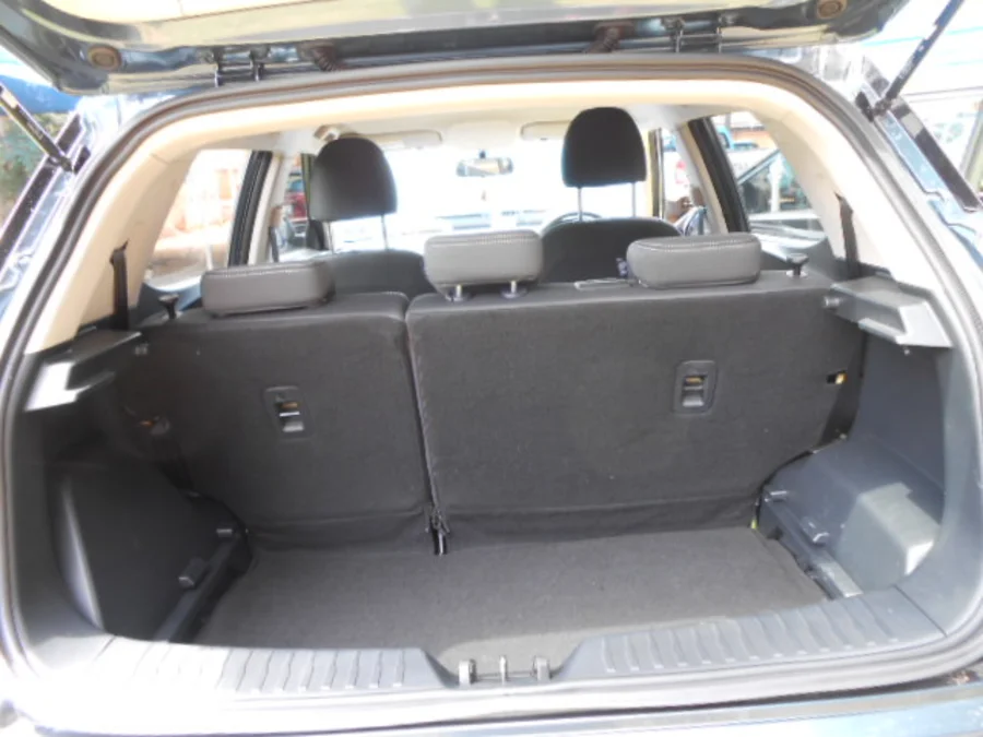 Used 2021 Mahindra XUV300 1.2T W4 SE - Ryko Motors