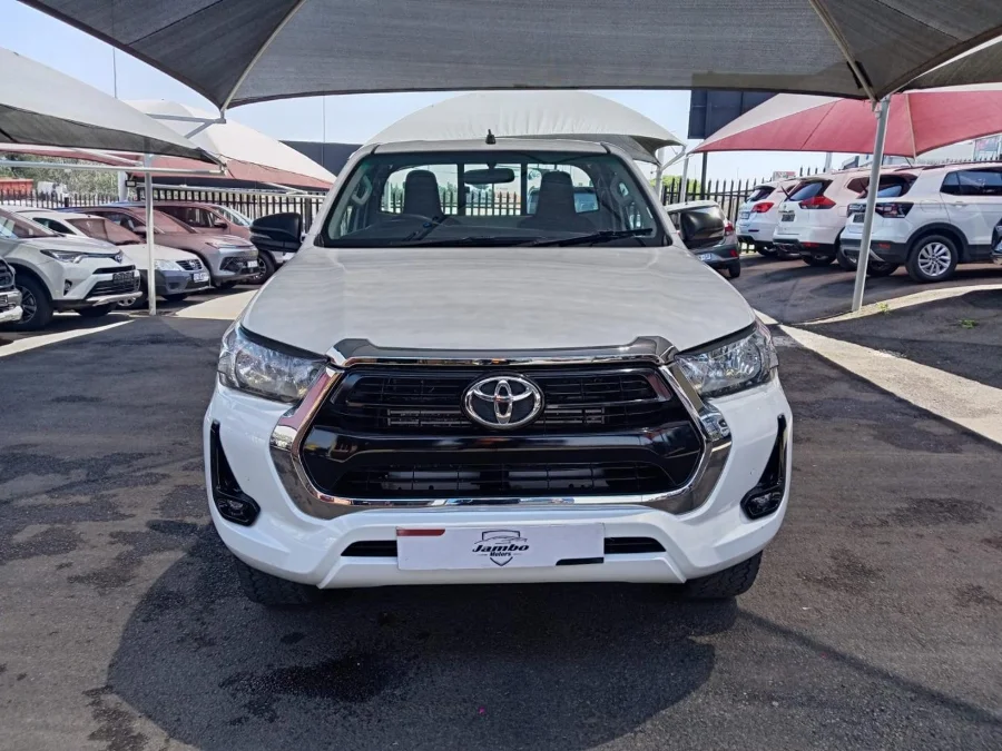 Used 2024 Toyota Hilux 2.4GD-6 single cab 4x4 Raider manual - Jambo Motors Used 2024 Toyota Hilux 2.4GD-6 single cab 4x4 Raider manual - Jambo Motors