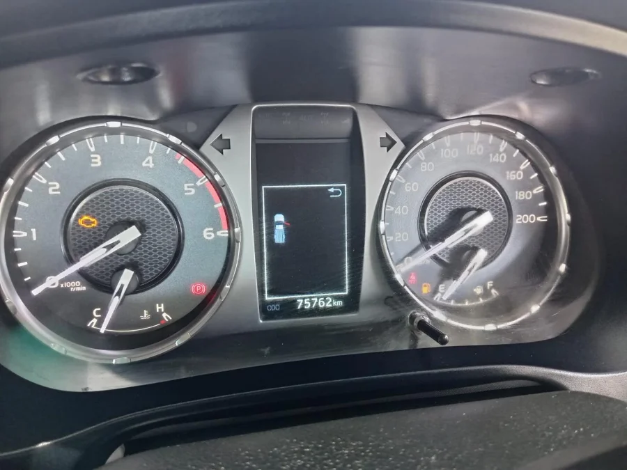 Used 2024 Toyota Hilux 2.4GD-6 single cab 4x4 Raider manual - Jambo Motors Used 2024 Toyota Hilux 2.4GD-6 single cab 4x4 Raider manual - Jambo Motors