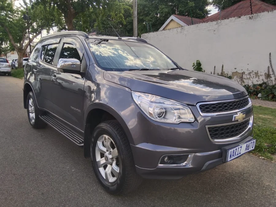 Used 2013 Chevrolet Trailblazer 2.8D LTZ auto - Wariz Auto Used 2013 Chevrolet Trailblazer 2.8D LTZ auto - Wariz Auto