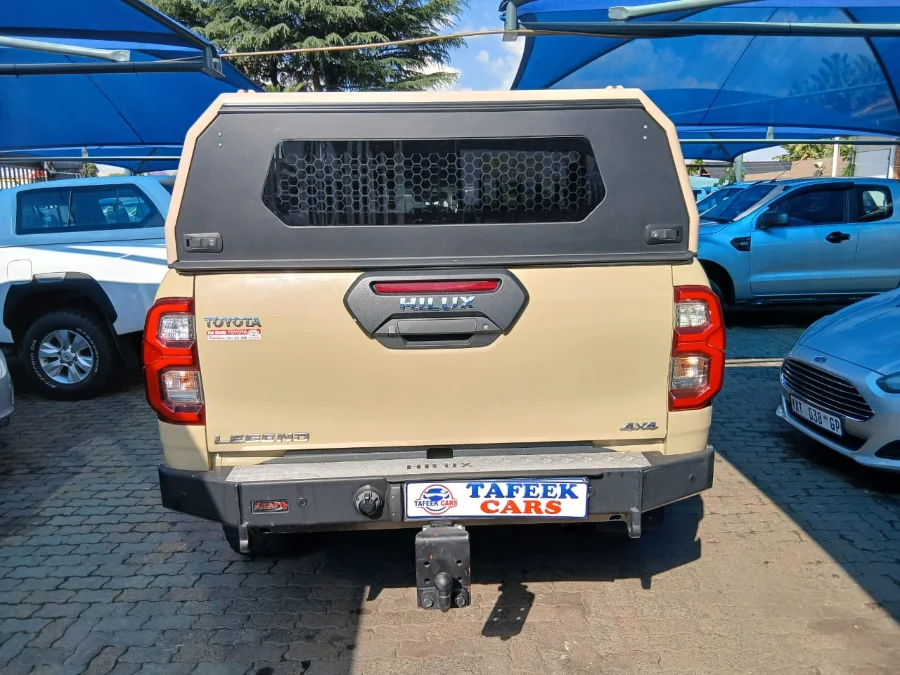 Used 2022 Toyota Hilux 2.8GD-6 double cab Legend auto - Tafeek Cars Used 2022 Toyota Hilux 2.8GD-6 double cab Legend auto - Tafeek Cars