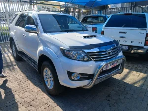 Used 2011 Toyota Fortuner 3.0D-4D 4x4 Heritage Edition auto Used 2011 Toyota Fortuner 3.0D-4D 4x4 Heritage Edition auto
