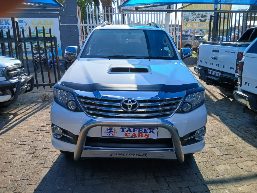 Used 2011 Toyota Fortuner 3.0D-4D 4x4 Heritage Edition auto - Tafeek Cars Used 2011 Toyota Fortuner 3.0D-4D 4x4 Heritage Edition auto - Tafeek Cars