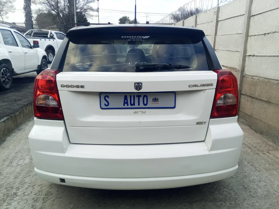 Used 2007 Dodge Caliber 2.0 SXT auto - S-Auto
