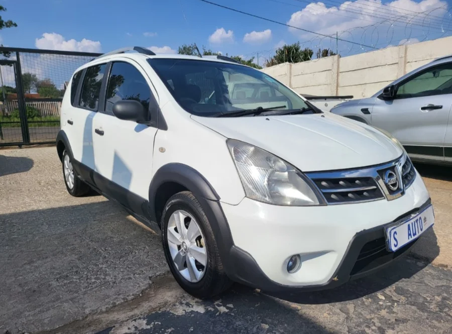 Used 2012 Nissan Livina 1.6 Acenta - S-Auto