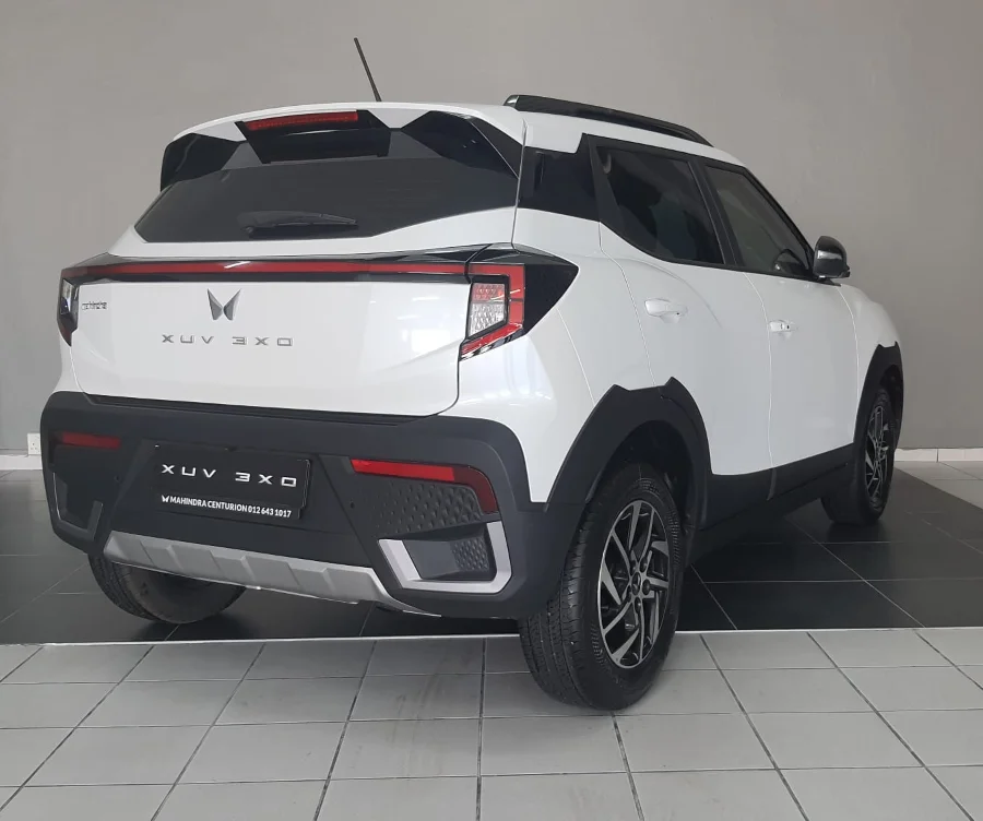 New 2025 Mahindra XUV 3XO 1.2T AX5 manual - Mahindra Used Cars Centurion