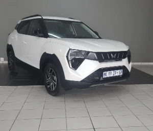 New 2025 Mahindra XUV 3XO 1.2T AX5 manual New 2025 Mahindra XUV 3XO 1.2T AX5 manual