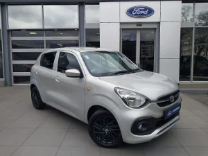 Used 2023 Toyota Vitz 1.0 XR manual