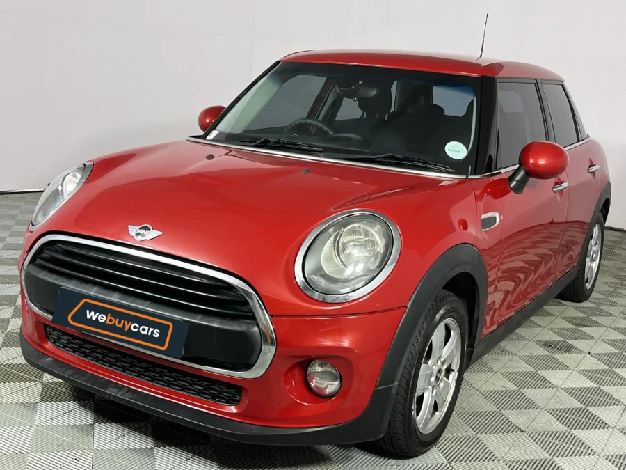 Used 2016 MINI Hatch One Hatch 3-door - WeBuyCars Brackenfell Cape Town Used 2016 MINI Hatch One Hatch 3-door - WeBuyCars Brackenfell Cape Town