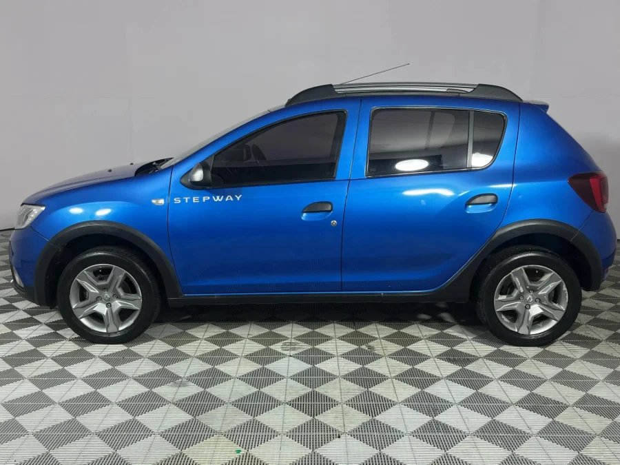 Used 2017 Renault Sandero 66kW turbo Stepway Dynamique - WeBuyCars Brackenfell Cape Town Used 2017 Renault Sandero 66kW turbo Stepway Dynamique - WeBuyCars Brackenfell Cape Town