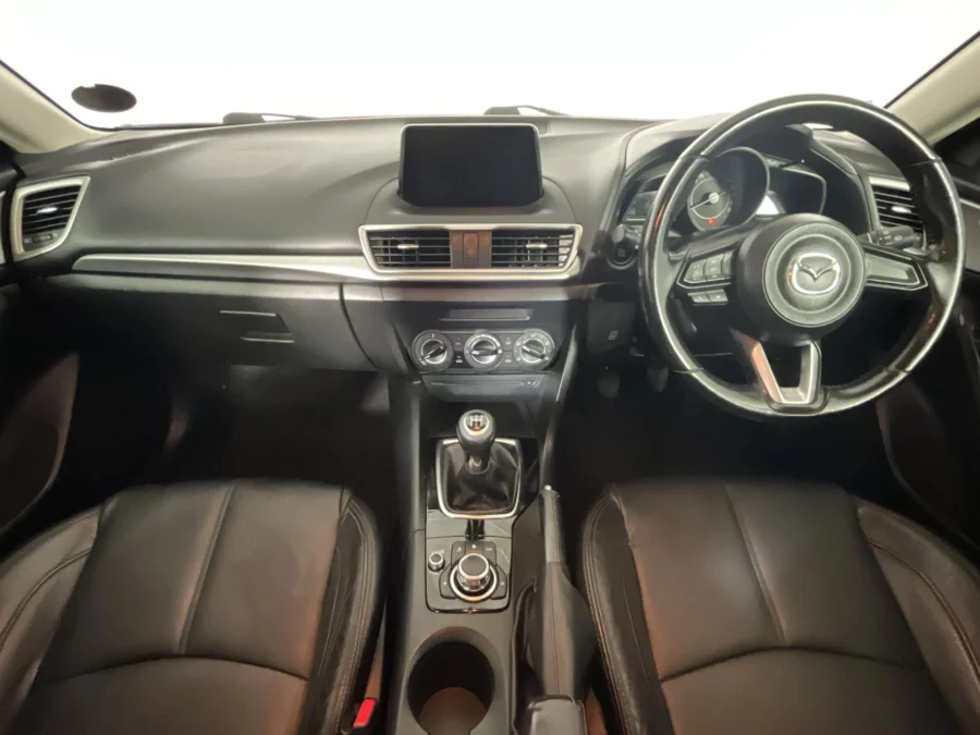 Used 2018 Mazda Mazda3 hatch 1.6 Dynamic - WeBuyCars Brackenfell Cape Town Used 2018 Mazda Mazda3 hatch 1.6 Dynamic - WeBuyCars Brackenfell Cape Town