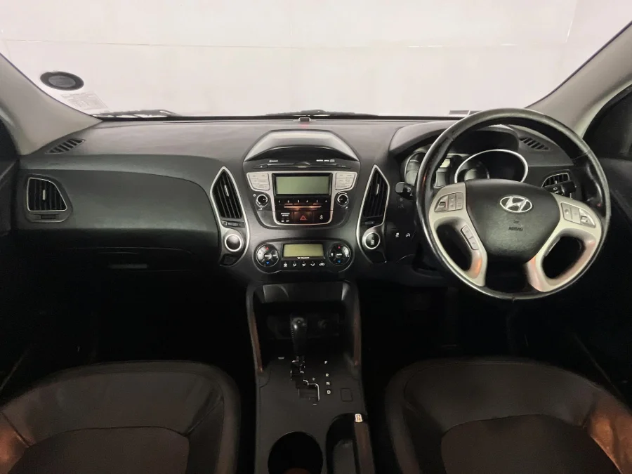 Used 2013 Hyundai ix35 2.0 Executive auto - WeBuyCars Vereeniging Used 2013 Hyundai ix35 2.0 Executive auto - WeBuyCars Vereeniging