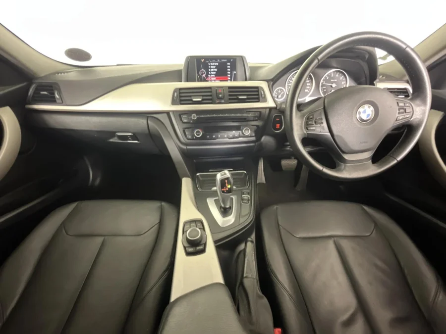 Used 2015 BMW 3 Series 320i sports-auto - WeBuyCars The Dome Used 2015 BMW 3 Series 320i sports-auto - WeBuyCars The Dome