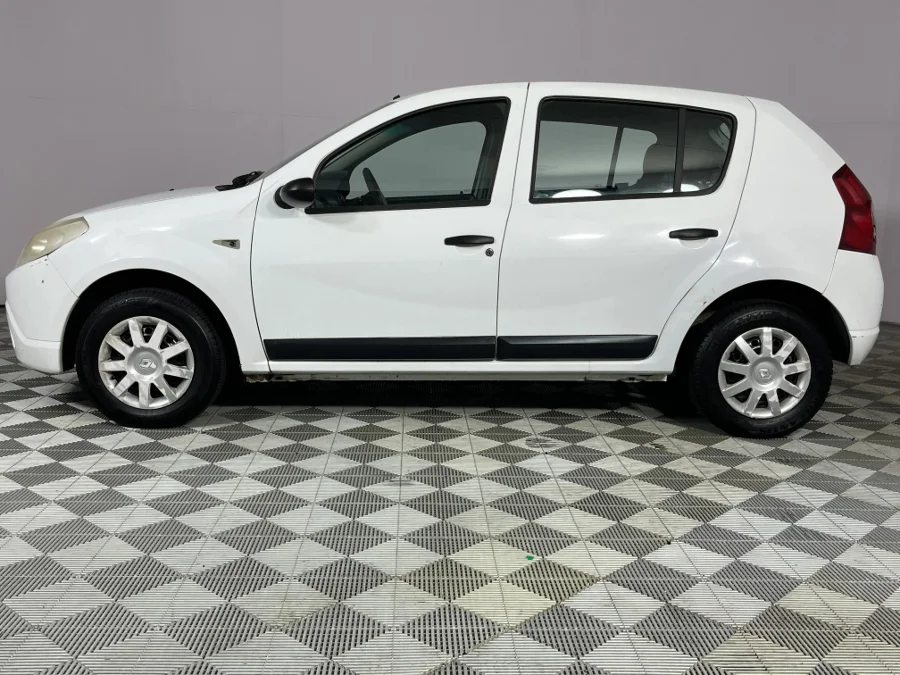 Used 2010 Renault Sandero 1.6 Expression+ Pack - WeBuyCars Brackenfell Cape Town