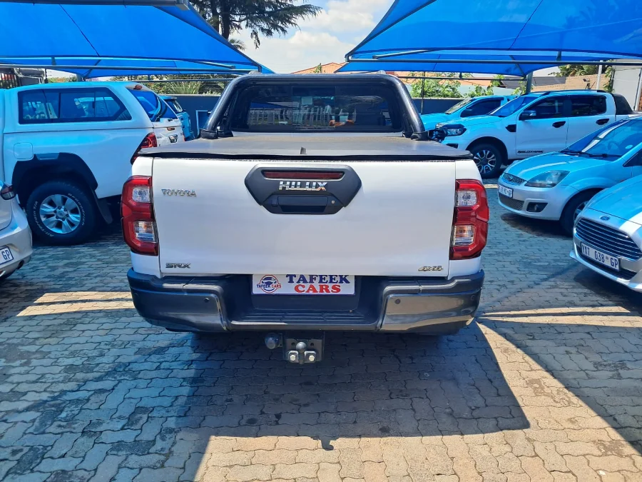 Used 2024 Toyota Hilux 2.4GD-6 double cab 4x4 SRX auto - Tafeek Cars