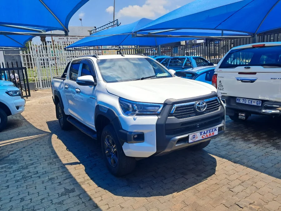 Used 2024 Toyota Hilux 2.4GD-6 double cab 4x4 SRX auto - Tafeek Cars