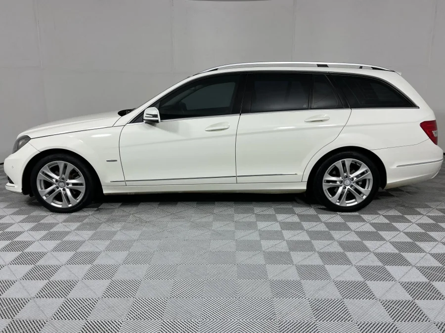 Used 2012 Mercedes-Benz C-Class C200CDI estate Avantgarde - WeBuyCars The Dome Used 2012 Mercedes-Benz C-Class C200CDI estate Avantgarde - WeBuyCars The Dome