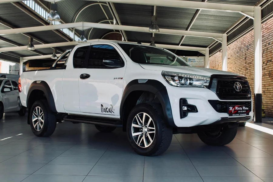 Used 2018 Toyota Hilux 2.8GD-6 Xtra cab 4x4 Legend 50 auto - Midcity Motors Klerksdorp Used 2018 Toyota Hilux 2.8GD-6 Xtra cab 4x4 Legend 50 auto - Midcity Motors Klerksdorp