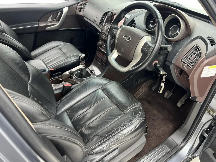 Used 2012 Mahindra XUV500 2.2CRDe W8 - EBK Auto Used 2012 Mahindra XUV500 2.2CRDe W8 - EBK Auto