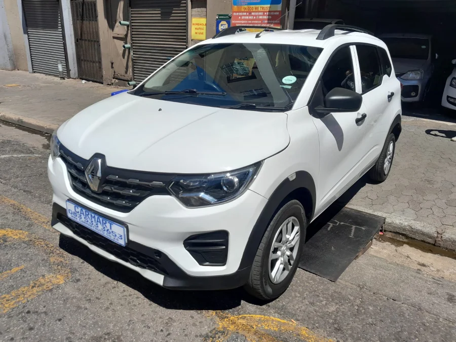 Used 2023 Renault Triber 1.0 Intens manual - Carmart Auto Dealer