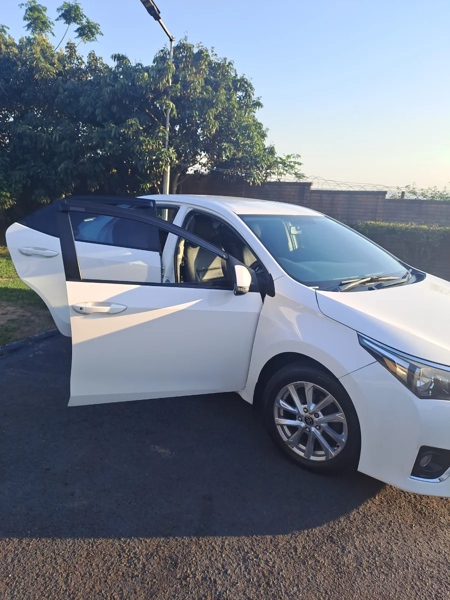 Used 2014 Toyota Corolla 1.6 Esteem - Private Seller Used 2014 Toyota Corolla 1.6 Esteem - Private Seller