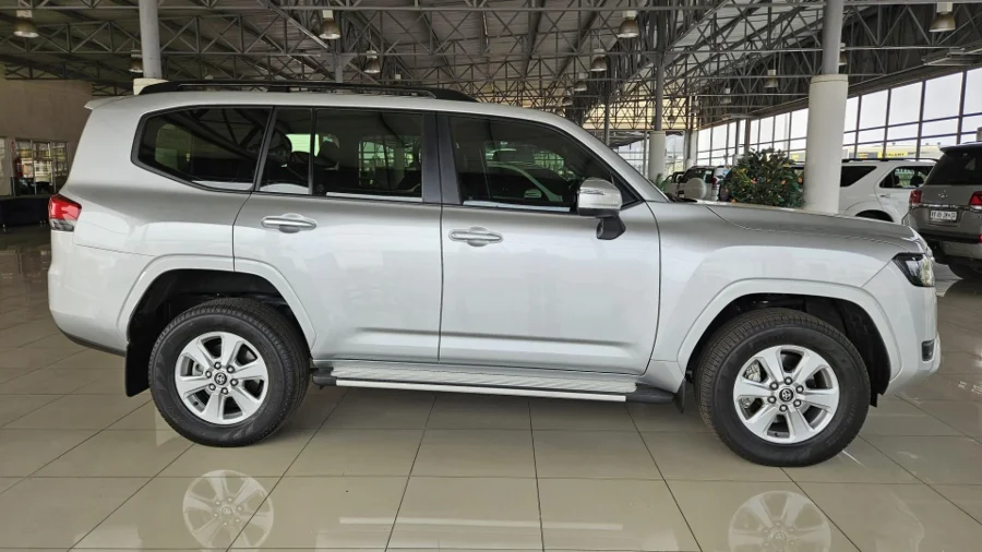 Preloaded Image 3 Preloaded Image 3