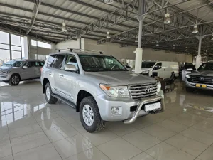 Used 2013 Toyota Land Cruiser 200 4.6 V8 VX