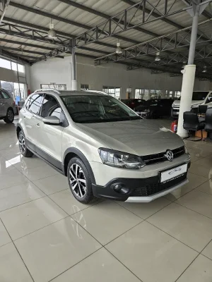 Used 2013 Volkswagen Cross Polo 1.6TDI Comfortline Urban Ice Used 2013 Volkswagen Cross Polo 1.6TDI Comfortline Urban Ice