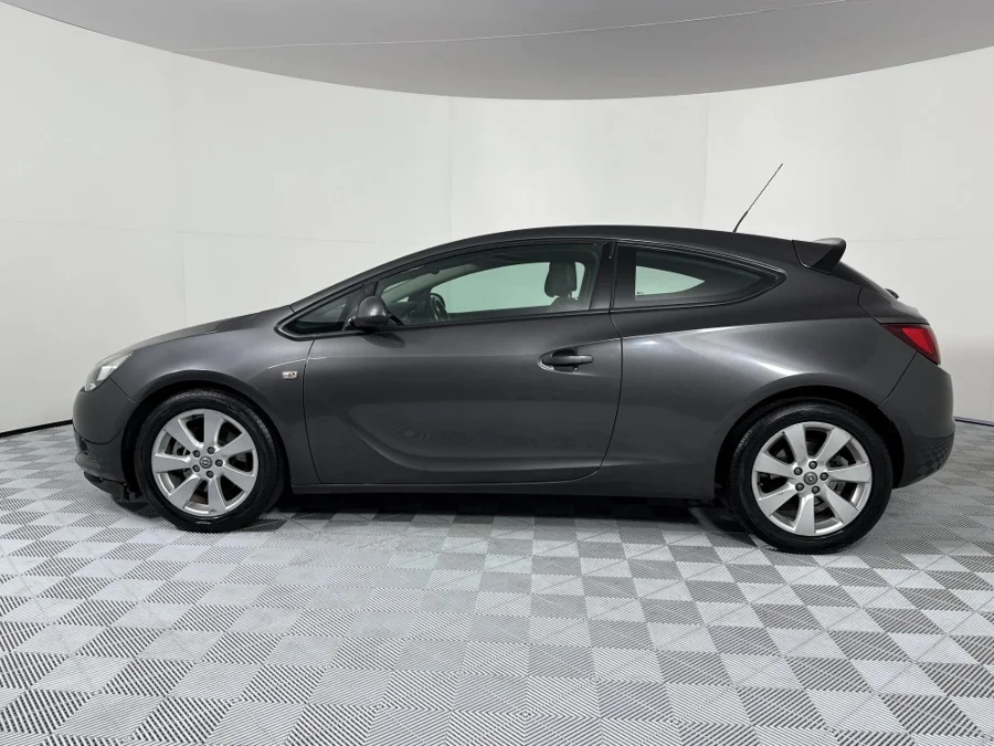 Used 2012 Opel Astra GTC 1.4 Turbo Enjoy - WeBuyCars Vereeniging Used 2012 Opel Astra GTC 1.4 Turbo Enjoy - WeBuyCars Vereeniging