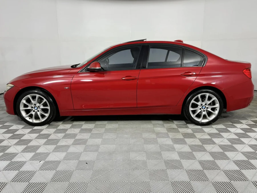 Used 2013 BMW 3 Series 320i Sport auto - WeBuyCars Silverlakes Used 2013 BMW 3 Series 320i Sport auto - WeBuyCars Silverlakes