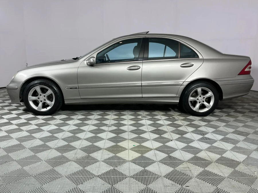 Used 2006 Mercedes-Benz C-Class C180 Kompressor Avantgarde Touchshift - WeBuyCars Epping Used 2006 Mercedes-Benz C-Class C180 Kompressor Avantgarde Touchshift - WeBuyCars Epping