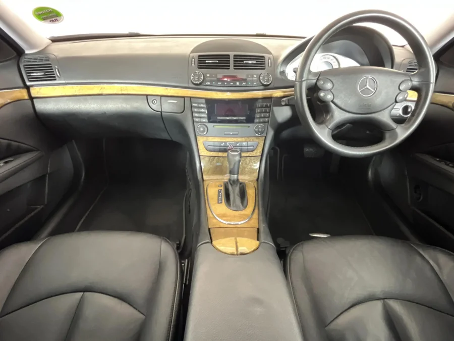 Used 2009 Mercedes-Benz E-Class E200 Kompressor Avantgarde - WeBuycars East London