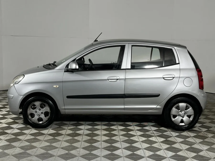 Used 2010 Kia Picanto 1.1 - WeBuyCars Germiston Used 2010 Kia Picanto 1.1 - WeBuyCars Germiston