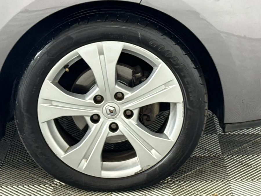 Preloaded Image 3 Preloaded Image 3