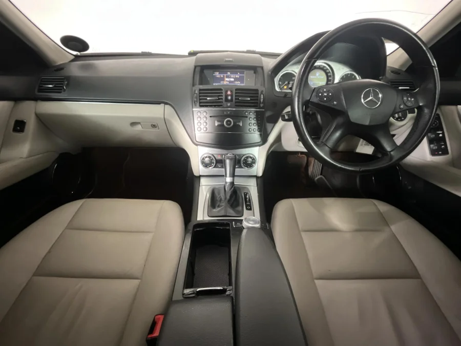 Used 2009 Mercedes-Benz C-Class C200 Kompressor Avantgarde Touchshift - WeBuyCars Brackenfell Cape Town Used 2009 Mercedes-Benz C-Class C200 Kompressor Avantgarde Touchshift - WeBuyCars Brackenfell Cape Town