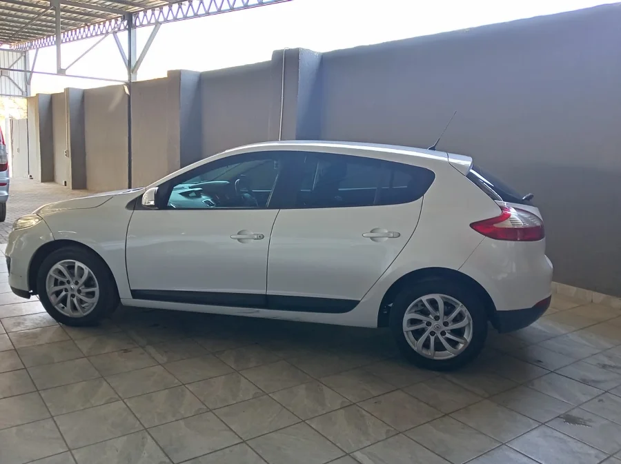 Used 2013 Renault Megane 1.4TCe GT Line - Bonus Cars Used 2013 Renault Megane 1.4TCe GT Line - Bonus Cars