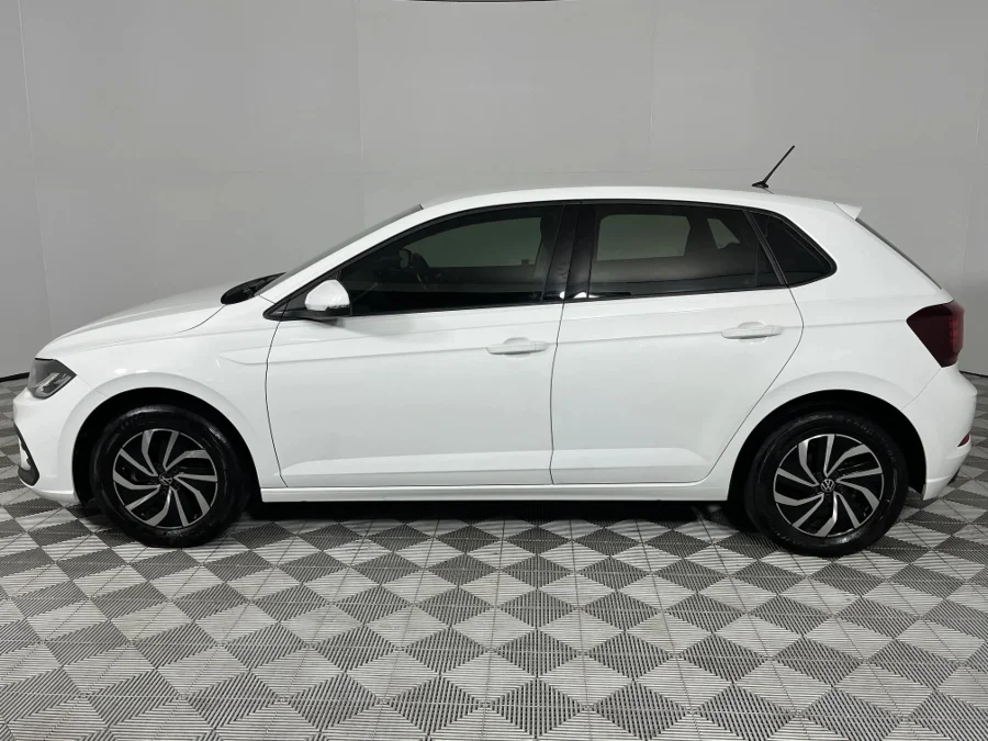 Used 2022 Volkswagen Polo hatch 1.0TSI Life auto - WeBuyCars Richmond Used 2022 Volkswagen Polo hatch 1.0TSI Life auto - WeBuyCars Richmond