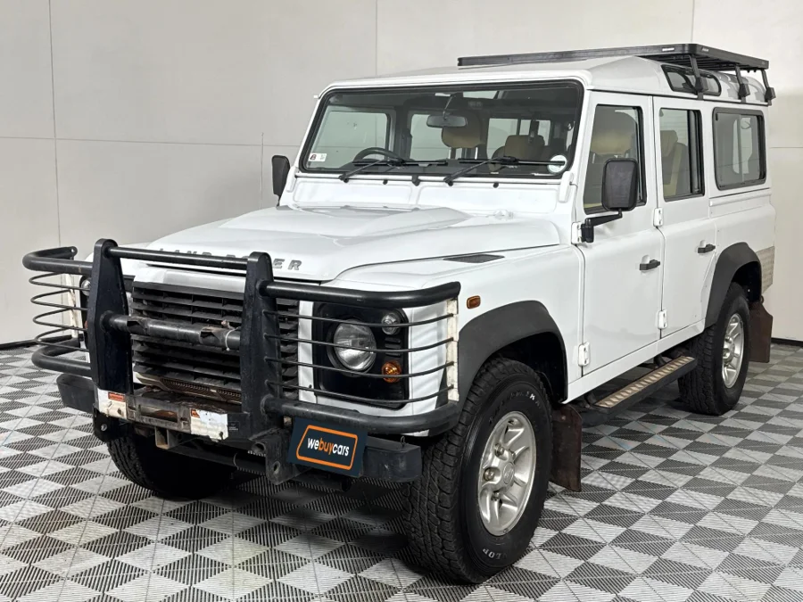 Used 2014 Land Rover Defender 110 TD station wagon S - WeBuyCars Midstream