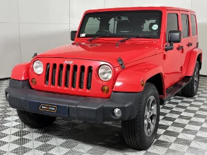 Used 2013 Jeep Wrangler Unlimited 2.8CRD Altitude