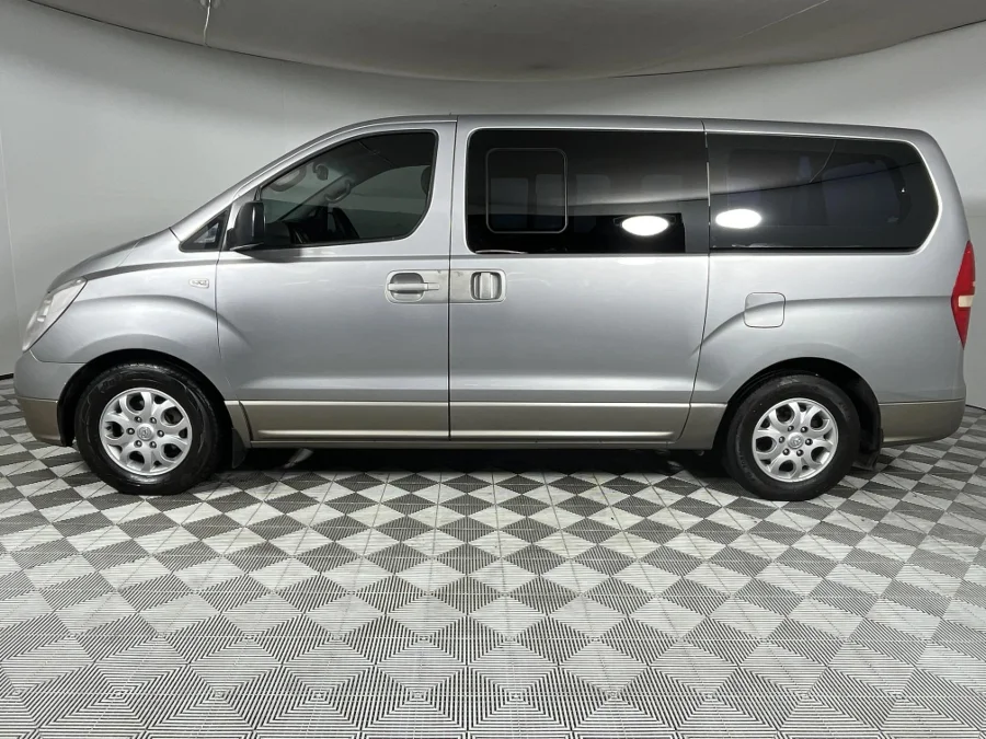 Used 2015 Hyundai H-1 2.5VGTi bus GLS - WeBuyCars Richmond Used 2015 Hyundai H-1 2.5VGTi bus GLS - WeBuyCars Richmond