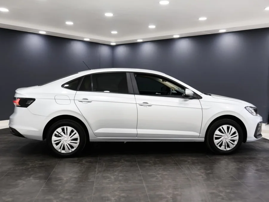 Used 2023 Volkswagen Polo sedan 1.6 Life manual - ICar Gezina