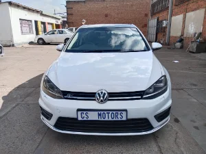 Used 2016 Volkswagen Golf 1.4TSI Comfortline R-Line
