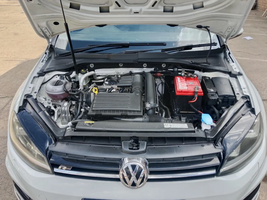 Used 2016 Volkswagen Golf 1.4TSI Comfortline R-Line - CS Motors