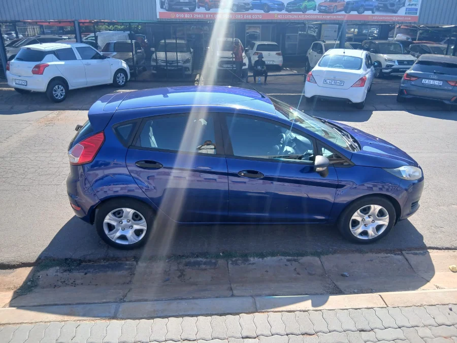 Used 2016 Ford Fiesta 5-door 1.0T Trend - Edu Auto Motors Used 2016 Ford Fiesta 5-door 1.0T Trend - Edu Auto Motors