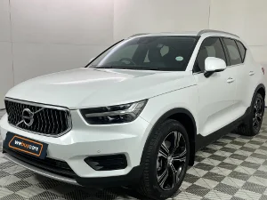 Used 2022 Volvo XC40 T4 Inscription